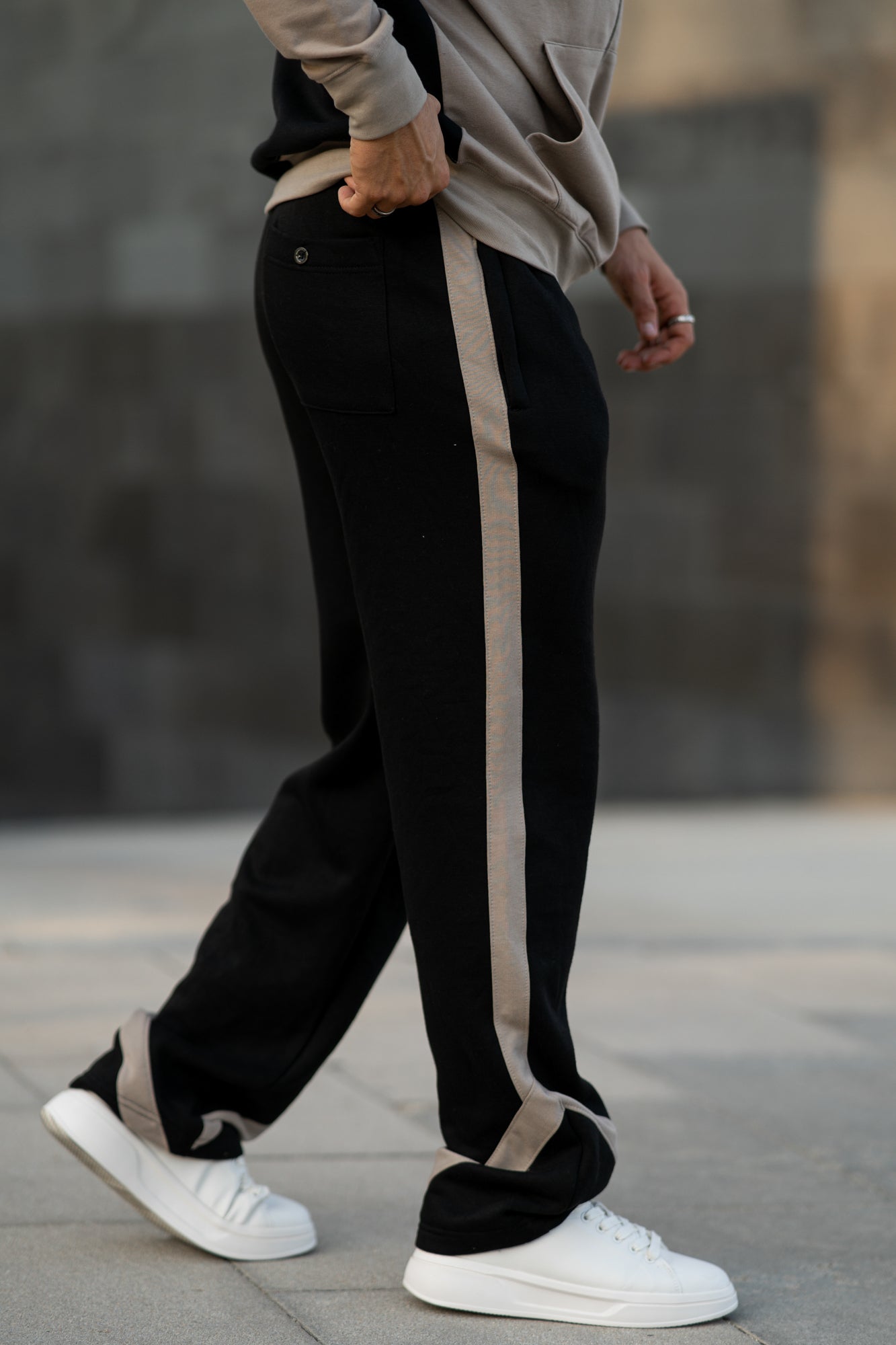 Script Oversize Cotton Trouser - Black