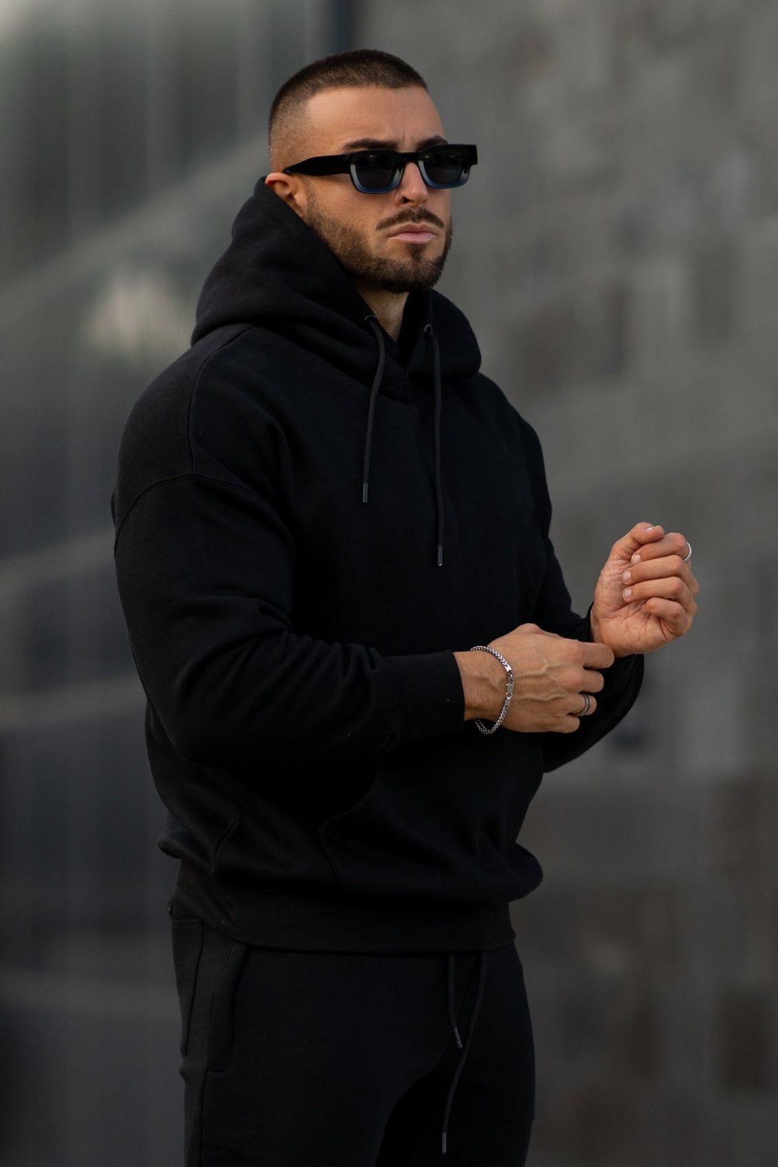 Core Slimfit hoodie - Black